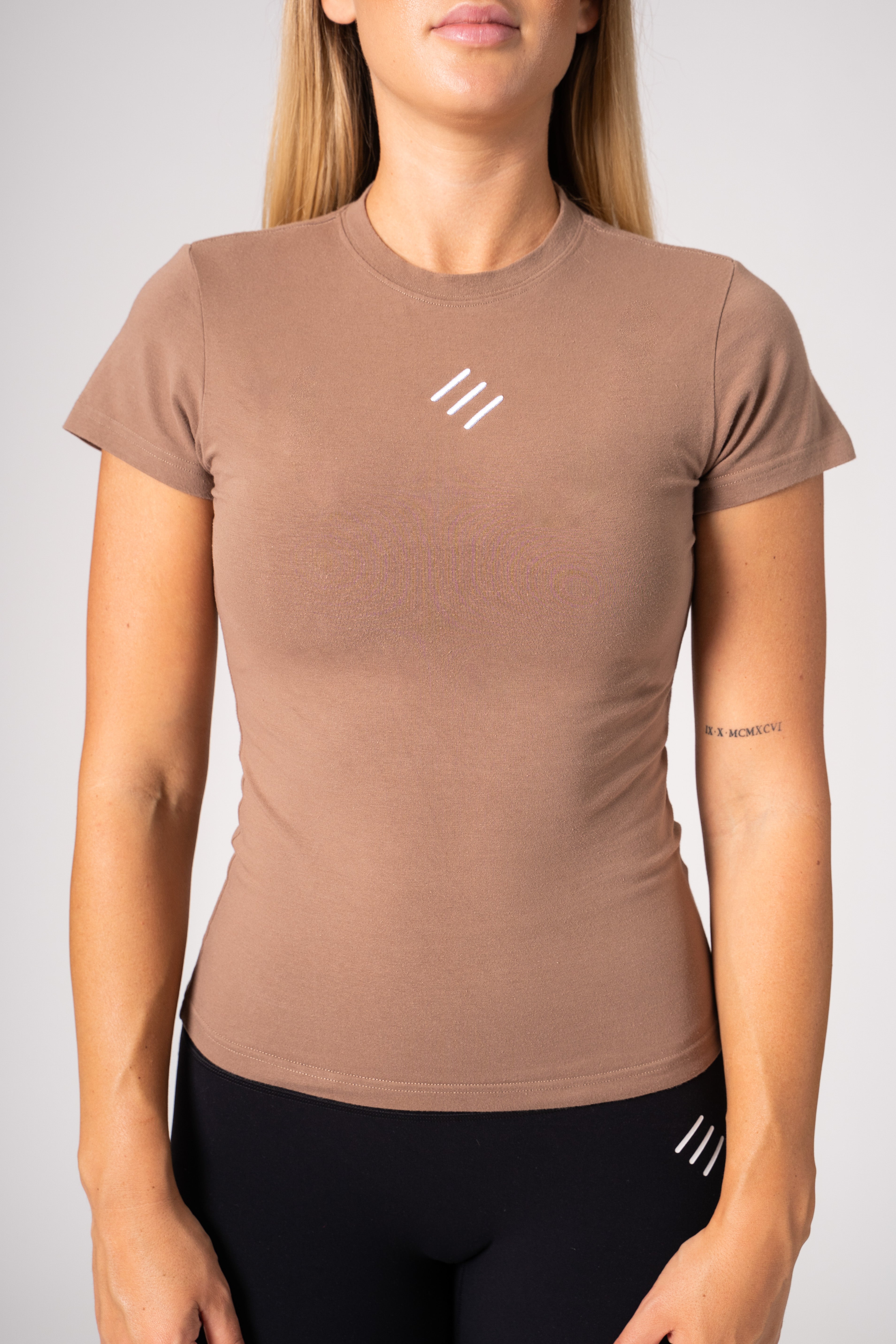 Krátké tričko hnědé Extreme Timeless