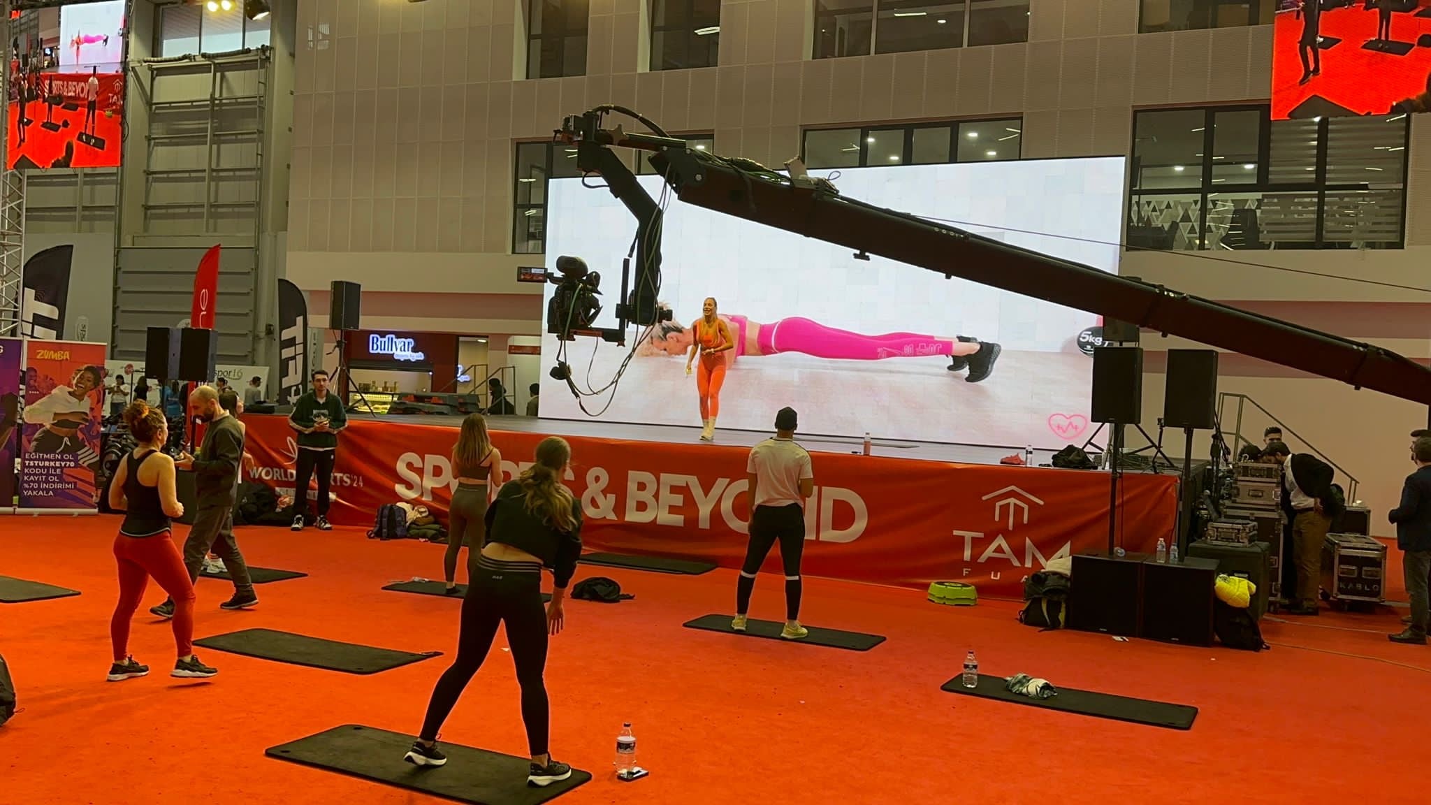 vida macura maglica extreme training kolagen.JPG__PID:c64bf84a-849f-44a8-b442-957d8b8513f6